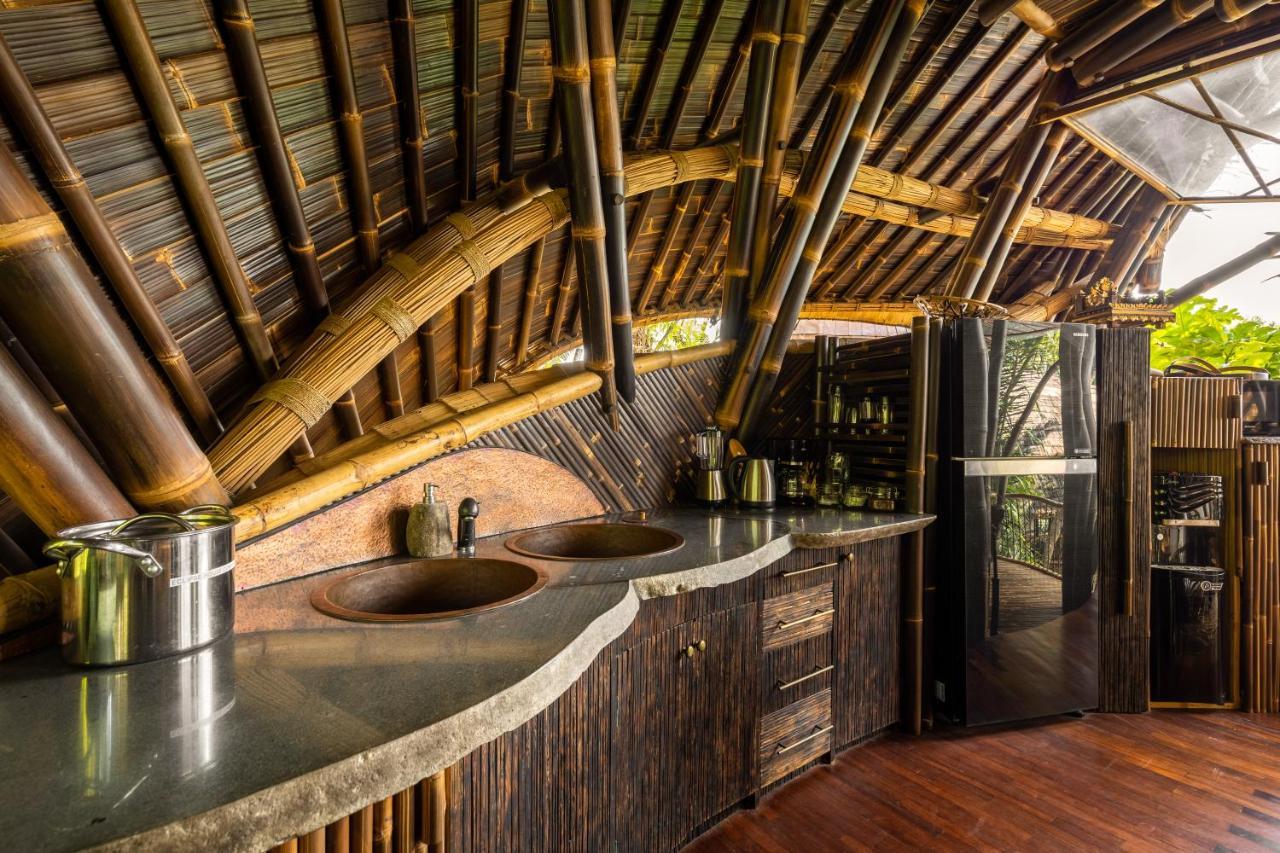 Eclipse House 4Bds Eco Bamboo House Pool Riverview Bringkit Exterior photo